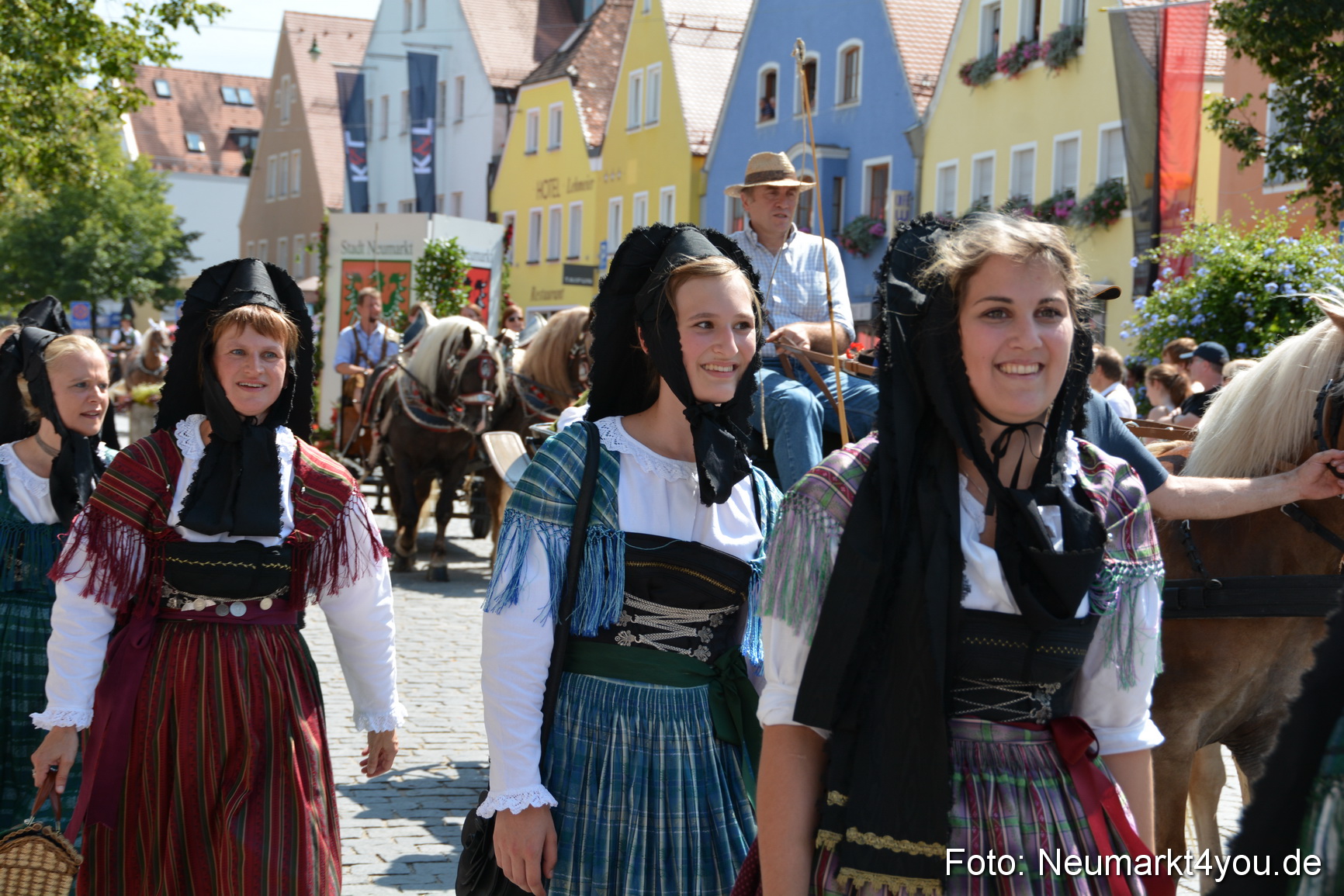 Volksfest Neumarkt 100814 0720